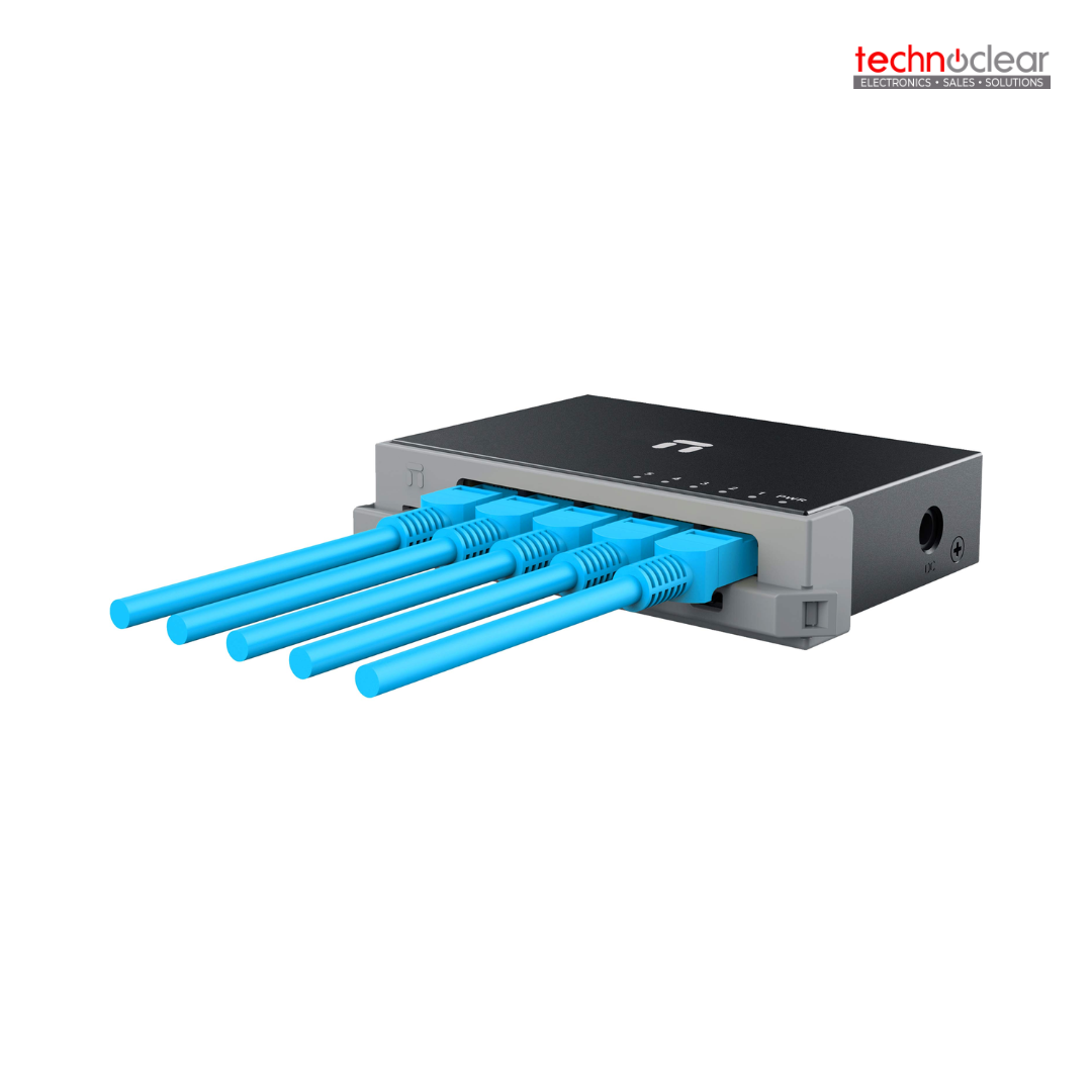 NETIS ST105D 5 PORT FAST ETHERNET SWITCH, METAL HOUSING, 8 PIN, SAFETY LOCK SERIES